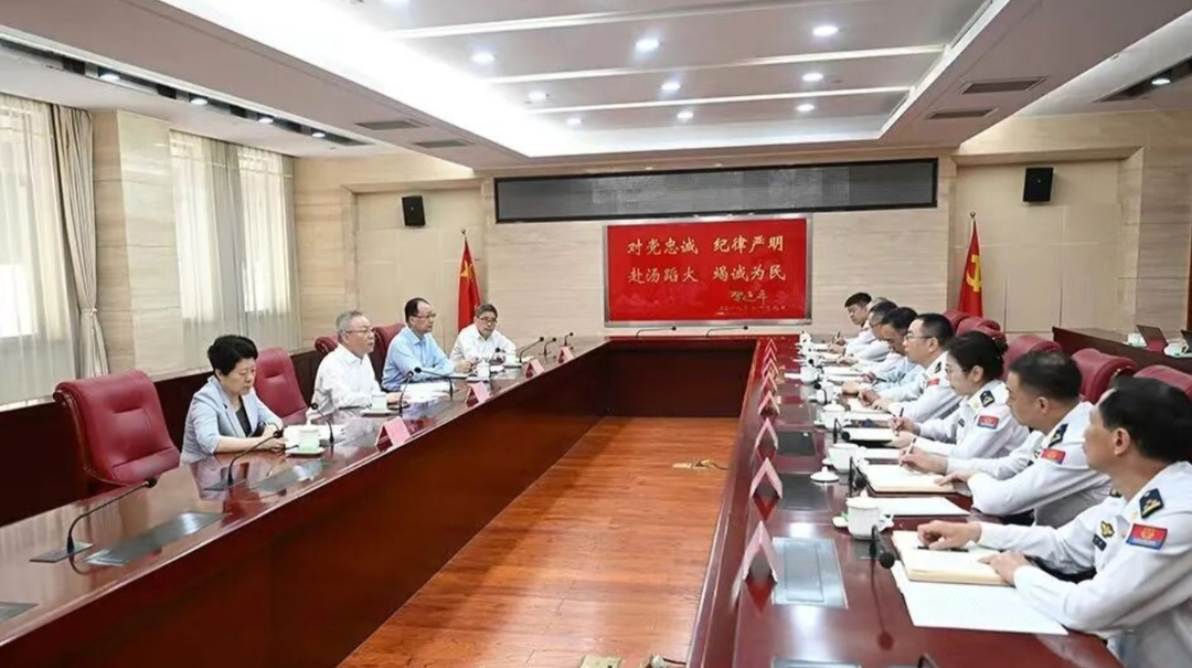 沈晓明毛伟明看望慰问浏阳烟花厂爆炸事故救援指战员代表